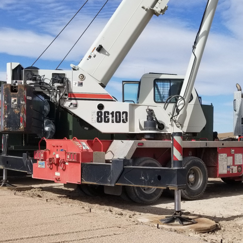 Hevey machinery photo.